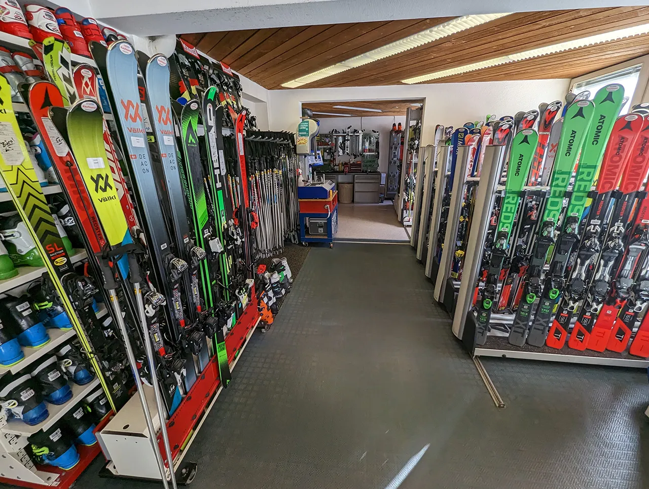 Ski Shop - Intersport